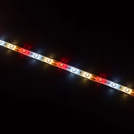 Светодиодная лента для растений полного спектра 3м IP65 с адаптером 12V FITO-Strip Light-Rа90-27W-3m-12V-IP65 ЭРА Б0064597
