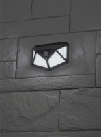 Фасадный светильник с датч. движ. и 4-мя плоск. освещ., на солн. бат.100 LED,300 lm ERAFS100-04 ЭРА Б0045270